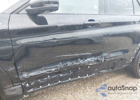 2025 Ford Explorer St-Line from USA, damaged, VIN 1FMUK8KH0SGB38592